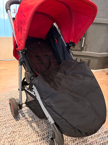 Graco matkarattaat puna- musta