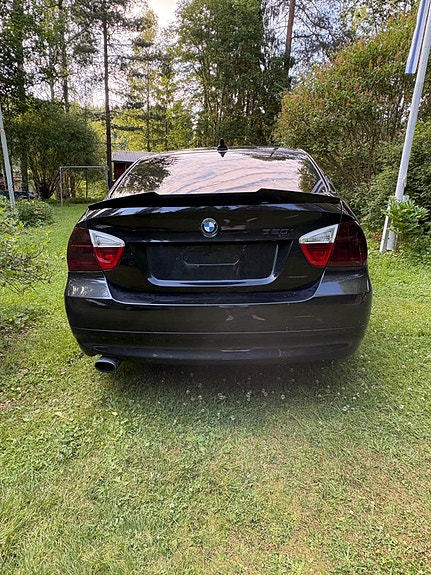 Bmw e90 M4 Look spoileri