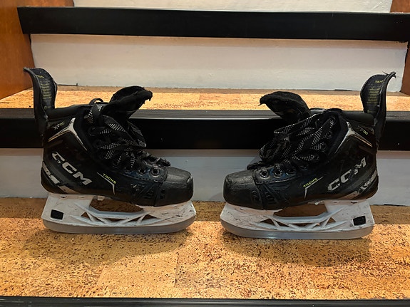 CCM Tacks XF80 luistimet kokoa 35 / 2.5