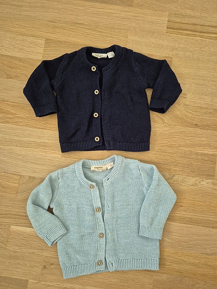 Puuvillaiset vauvan neuletakit koko 62/68 sininen unisex