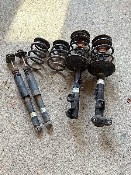 BMW E36 iskunvaimentimet ja jouset, Bilstein