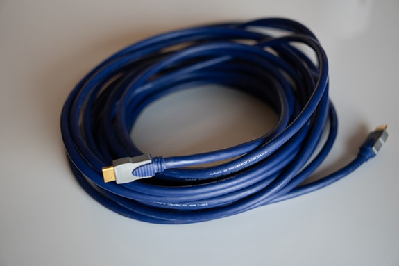 Pitkä HDMI kaapeli 15m