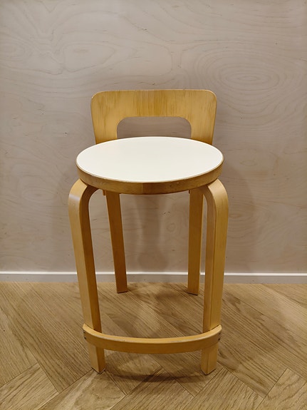 Artek K65 työtuoli