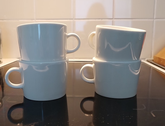 Iittala valkoiset kahvikupit 0,22l