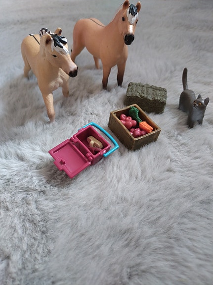 Schleich-paketti