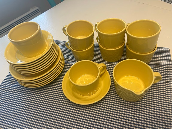 Iittala Teema keltainen kahviastiasto