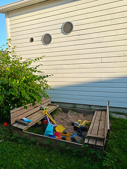 Hiekkalaatikko