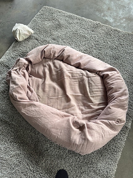 NG BABY iso unipesä