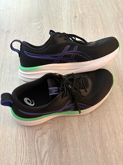 Asics Gel Pulse 17 miesten juoksukengät 46