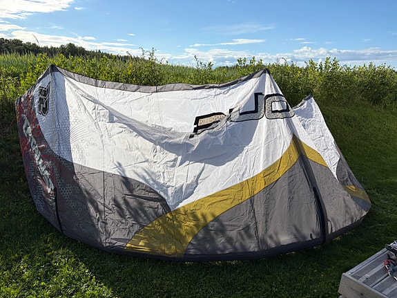Ozone Catalyst 12m leija ja Ozone puomi