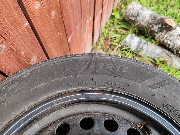 Kia Ceed Vanteet renkaineen