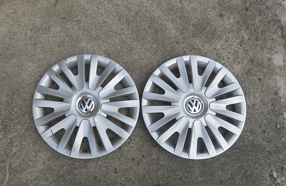 VW Golf pölykapseli 2 kpl