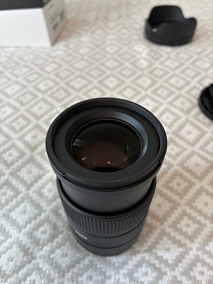 Sigma 18-50mm F2.8 DC DN C (Sony E) -objektiivi