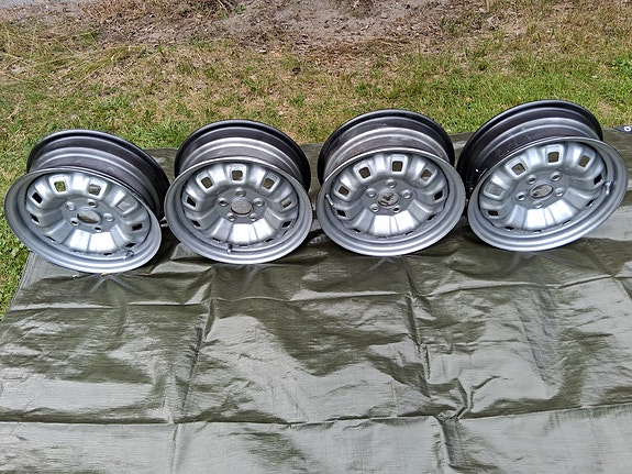 Carina e  Camry vanteet 14 tuuma