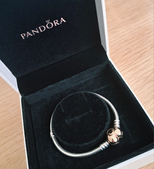 Pandora rannekoru lapselle