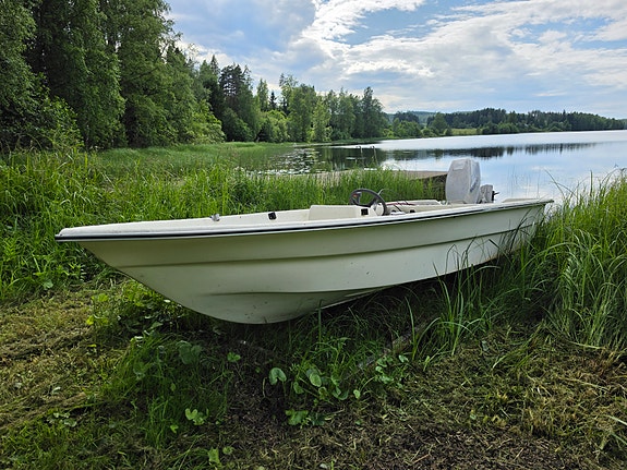 Suvi 410 vene