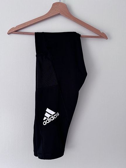 Adidas biker shortsit