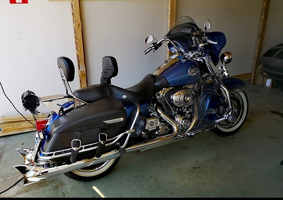 Harley Davidsoniin Nahkaiset sivulaukut +Raudat