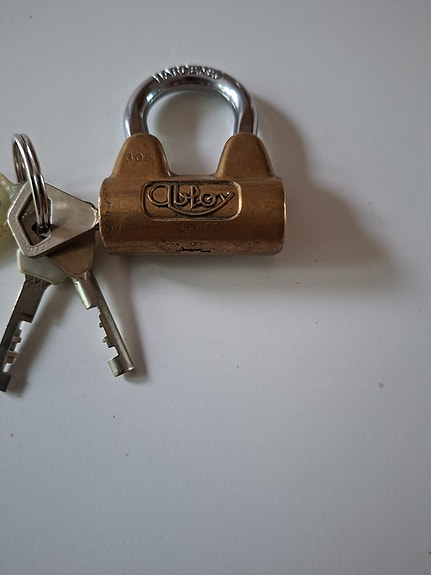 Abloy riippulukko avaimilla