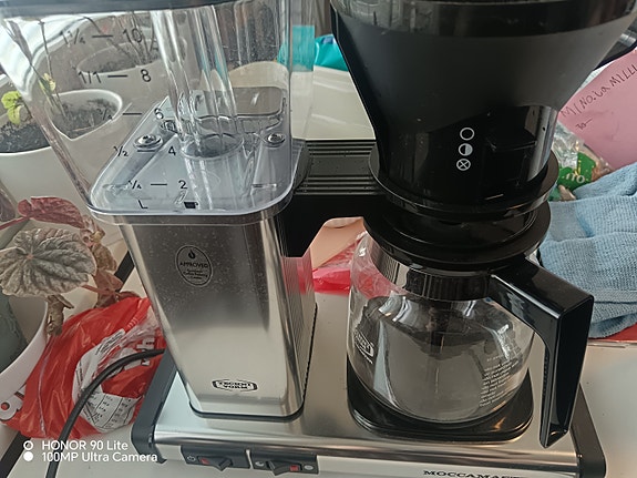 Moccamaster kahvinkeitin lasikannulla