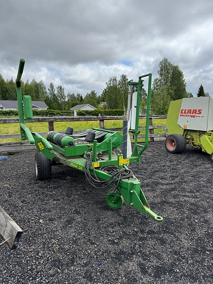 Pronar z245 käärijä