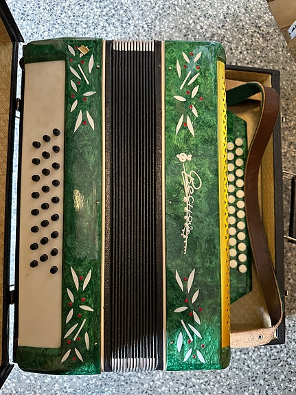 Vesna 2 - garmonin harmonikka