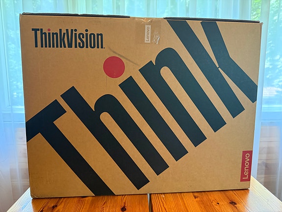 Lenovo 27" QHD USB-C -näyttö – AVAAMATON, takuu 7/2028 asti