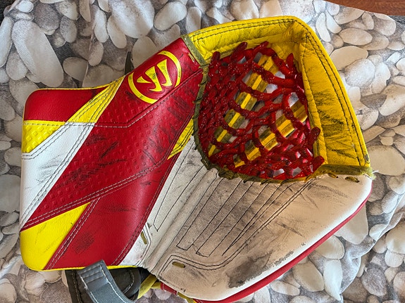 Warrior Ritual G7.1 Custom SR maalivahdin räpylä