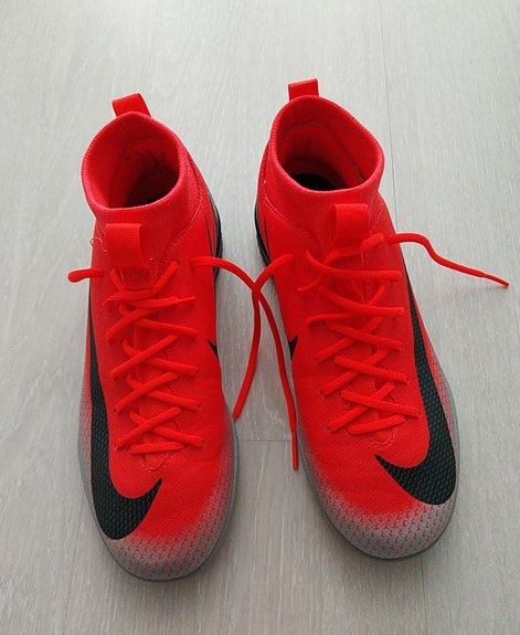 NIKE Mercurial futsal-kengät, 37.5