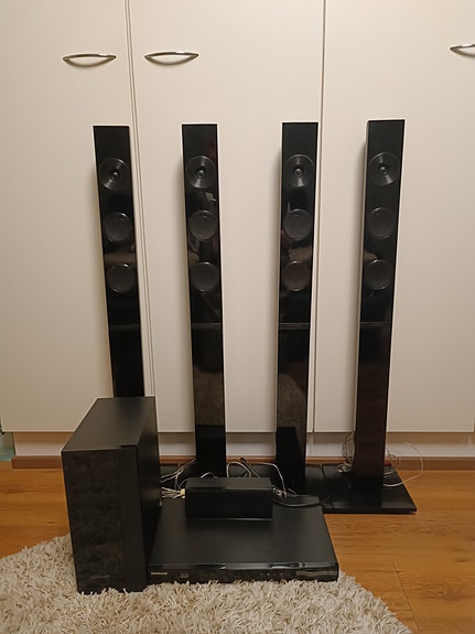 Samsungin kotiteatterisetti