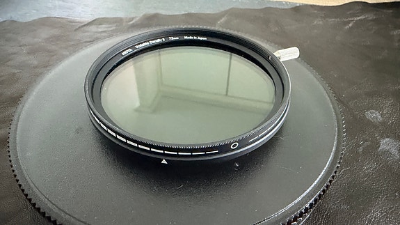 Hoya Variable Density II 72 mm suodin