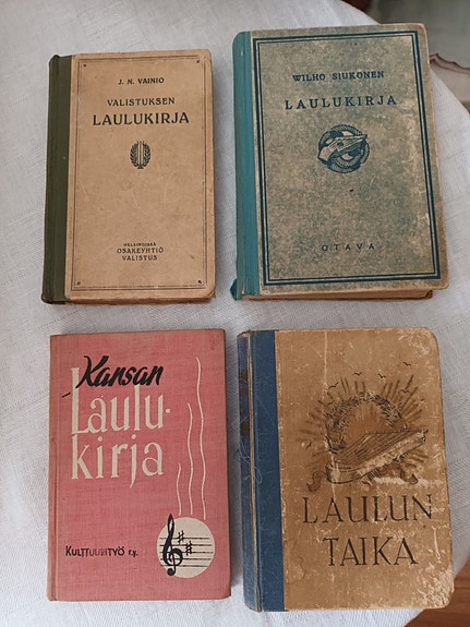 Vanhoja laulu- ja virsikirjoja