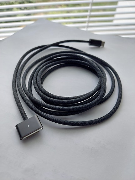 Apple USB C MagSafe 3 cable