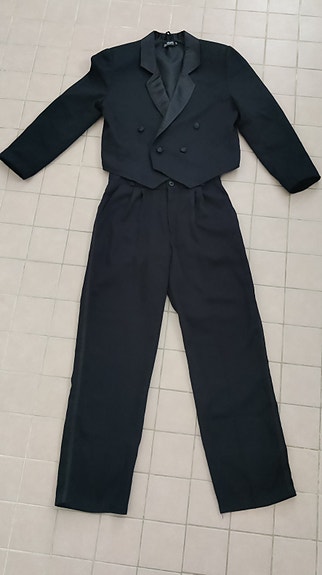 Poikien juhlapuku 140 cm