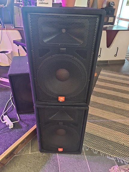 JBL JRX100 JRX115 PA-kaiuttimet