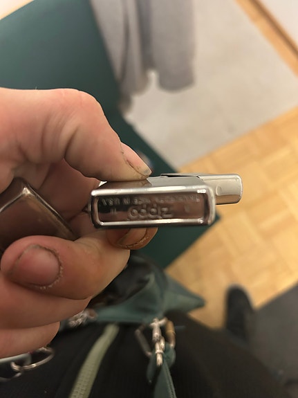 Zippo Suomi leijona