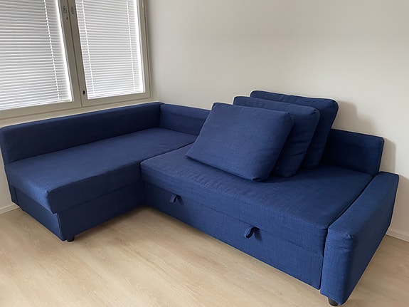 IKEA sininen kulmasohva vuodesohva