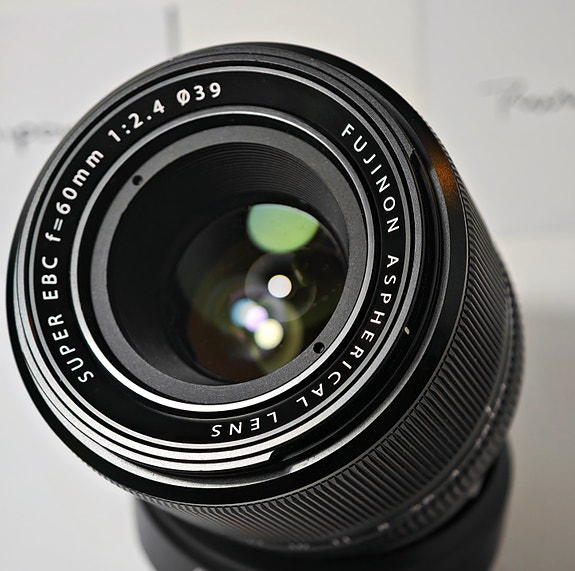 Fujifilm Fujinon 60mm f/2.4 makro-objektiivi