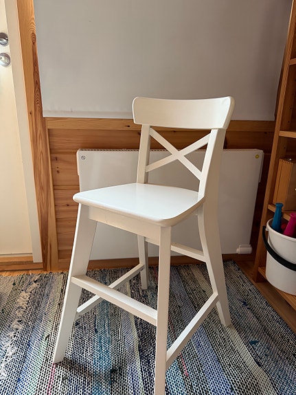 IKEA lasten tuoli valkoinen puinen