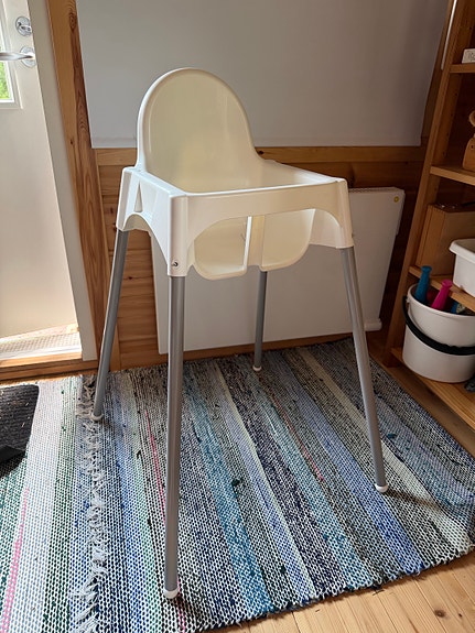 IKEA syöttötuoli valkoinen