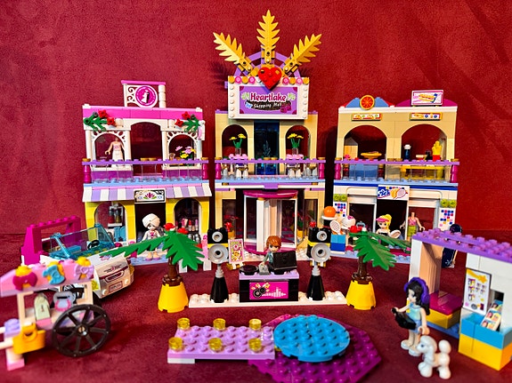 Lego Friends 41058 Heartlake Shopping Mall