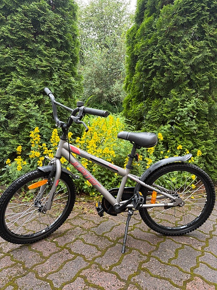 Jupiter racing polkupyörä 20”