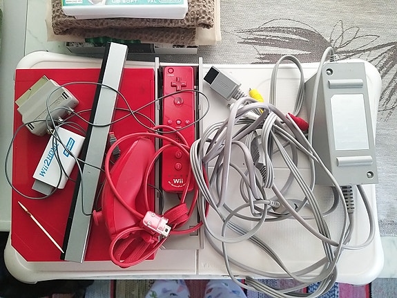 Nintendo Wii, tasapainolauta ja pelit