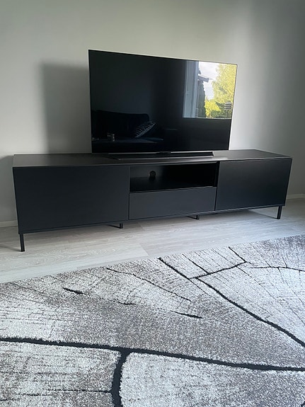 Hiipakka Vuono tv-taso