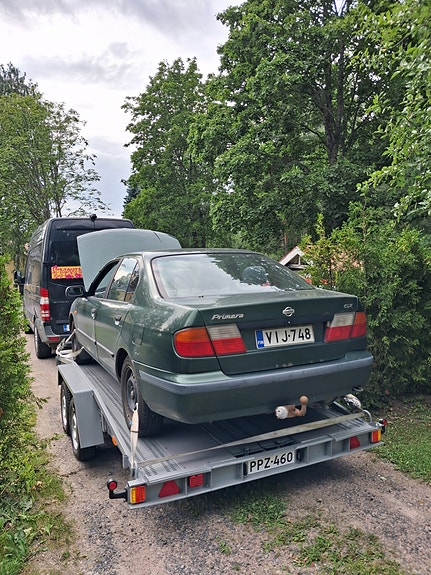 Nissan Primera osia!