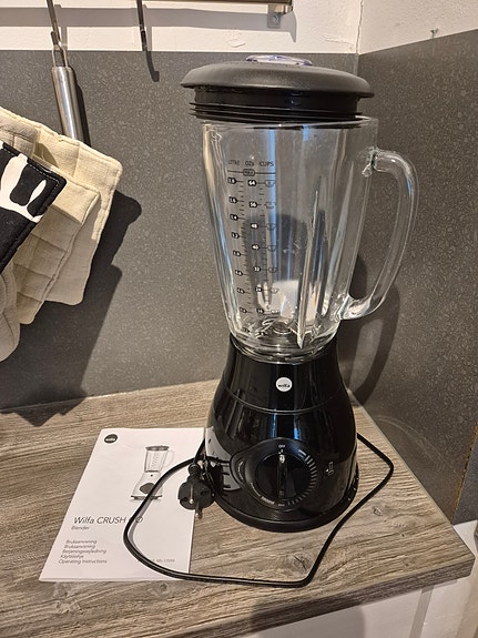 Wilfa Crush Go tehosekoitin/blender