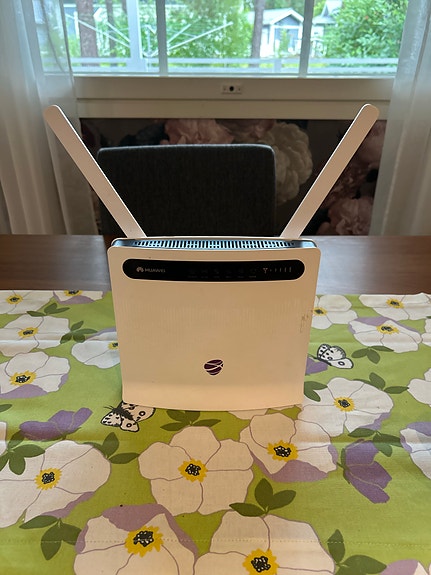 Huawei B593 4G LTE reititin