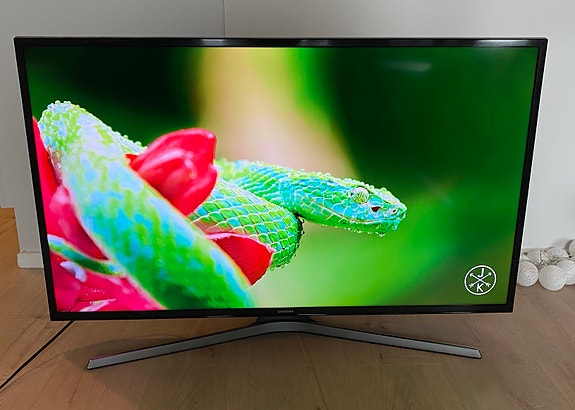 40” Samsung Smart TV