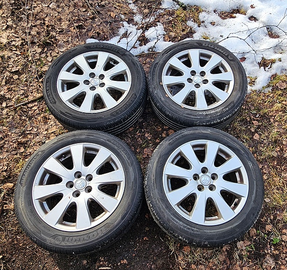 Toyota 5x100 alumiinivanteet uuden veroisilla kesärenkailla 205/55R16