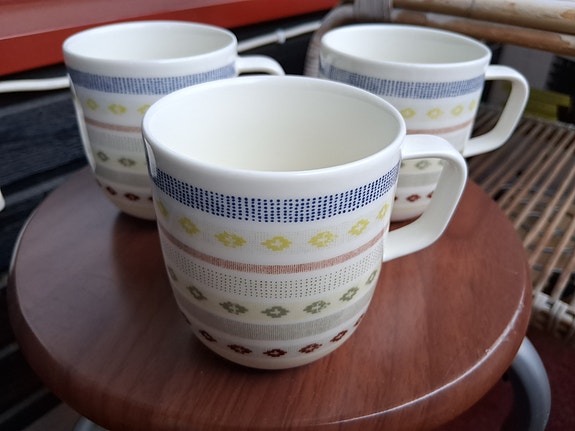 Uudenveroiset mukit Iittala Sarjaton Tikki, 3 kpl